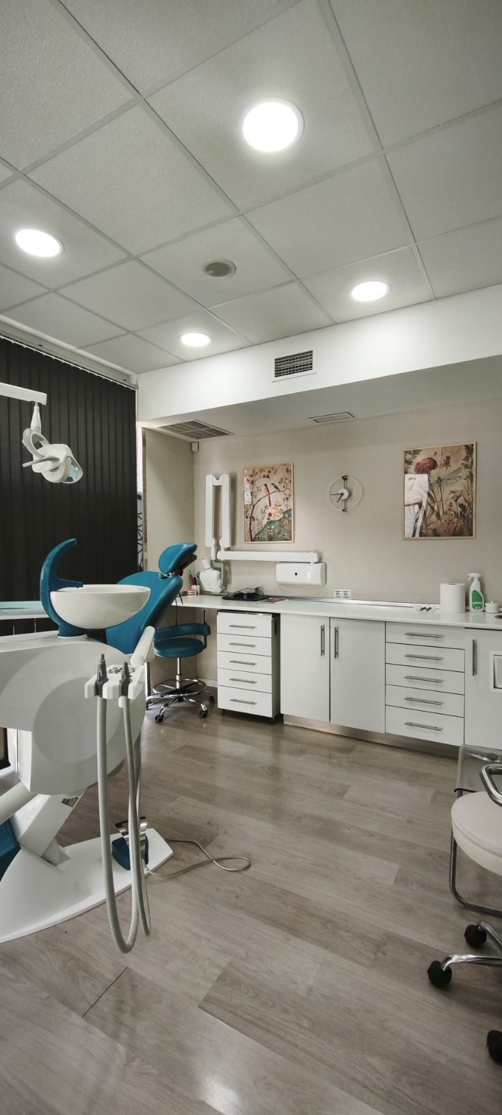 Segundo gabinete de la clínica dental Aljariz Dental en Aguilar de la Frontera